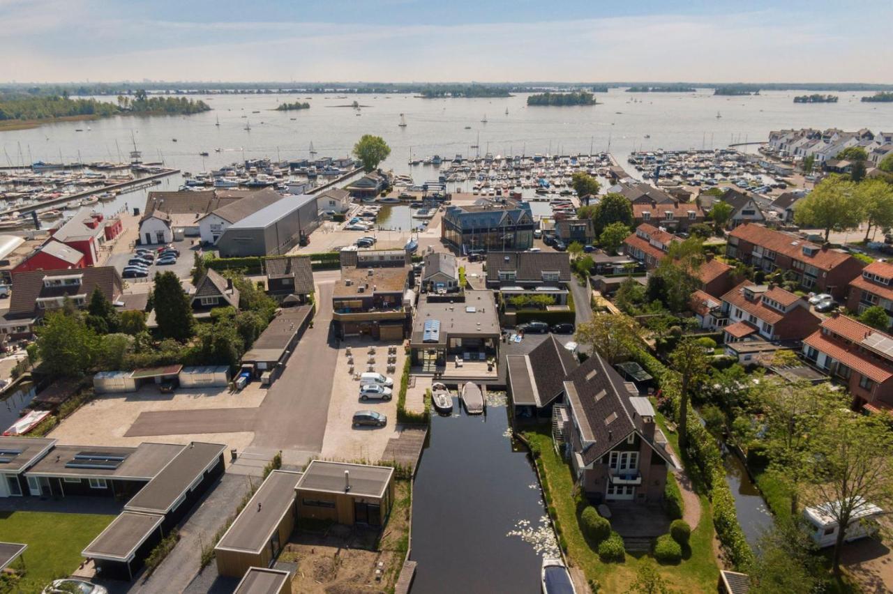 Hotel Café Restaurant Heineke Loosdrecht Exterior foto